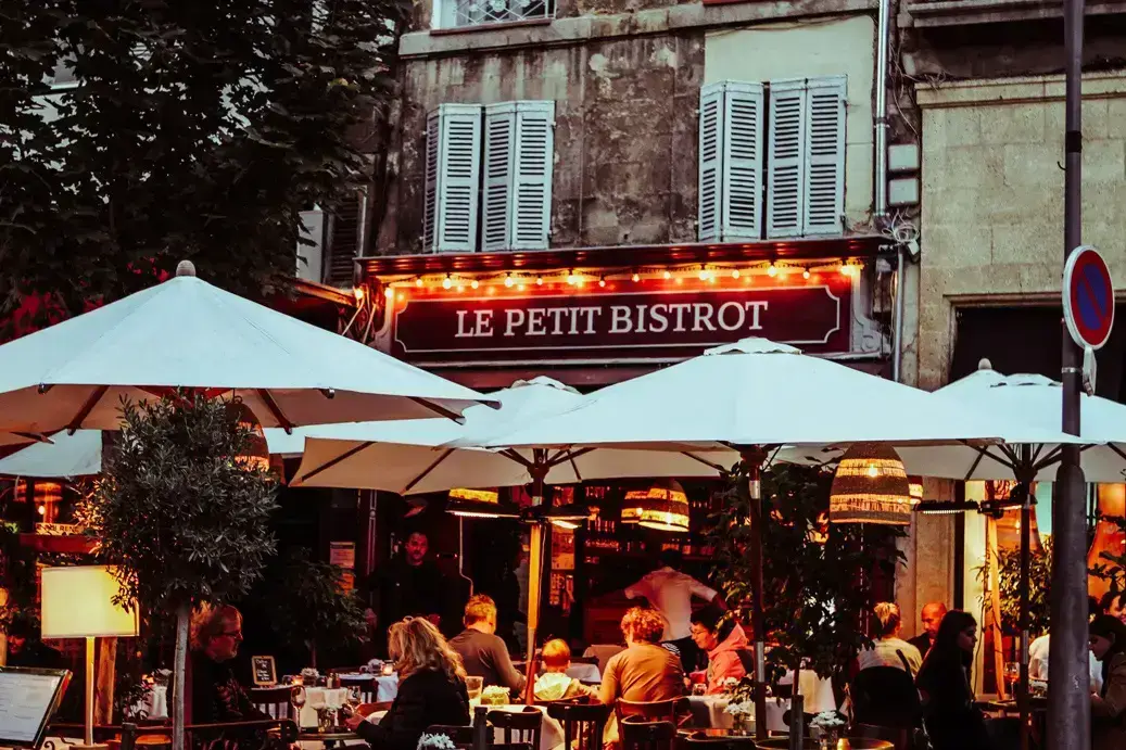 Le Petit Bistrot Mirabeau, photo 1