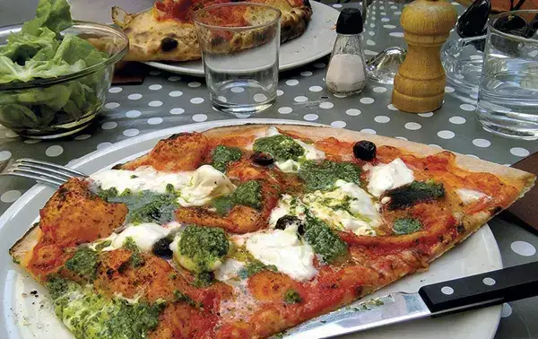 La Pizza, photo 1